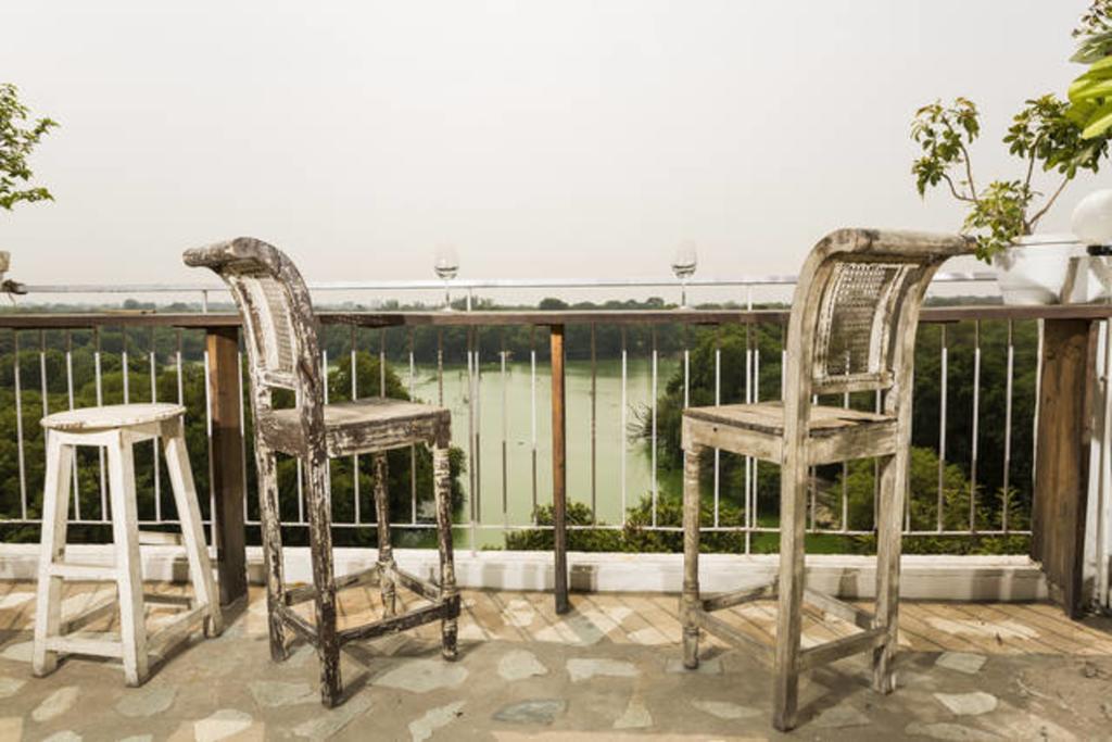 The Lazy Patio Homestay New Delhi Luaran gambar