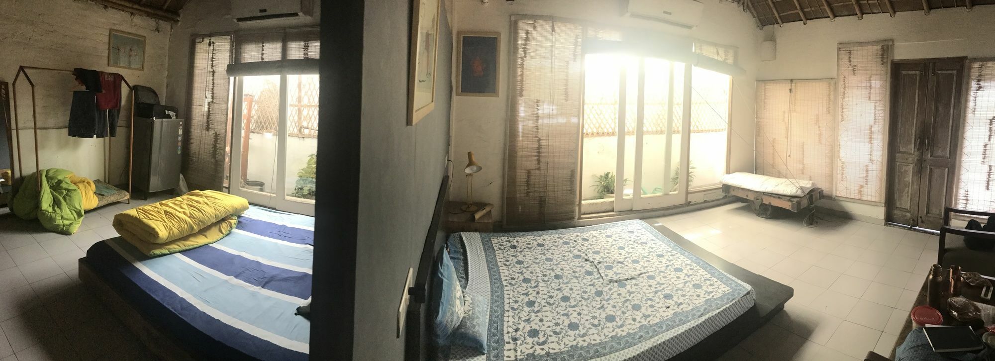 The Lazy Patio Homestay New Delhi Luaran gambar